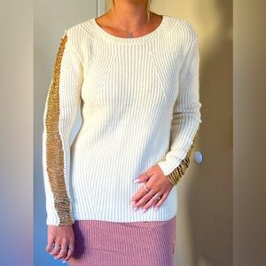 Marciano white sweater. Size S.
